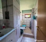 Apartament de vanzare cu 3 camere, parter, zona Aradului 