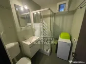 Apartament 2 camere semidecomandat, etajul 2, zona Dambovita 
