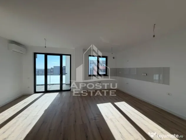 Apartament cu 3 camere de vânzare, Priveliște panoramică,Torontalului - Timisoara (Timis)