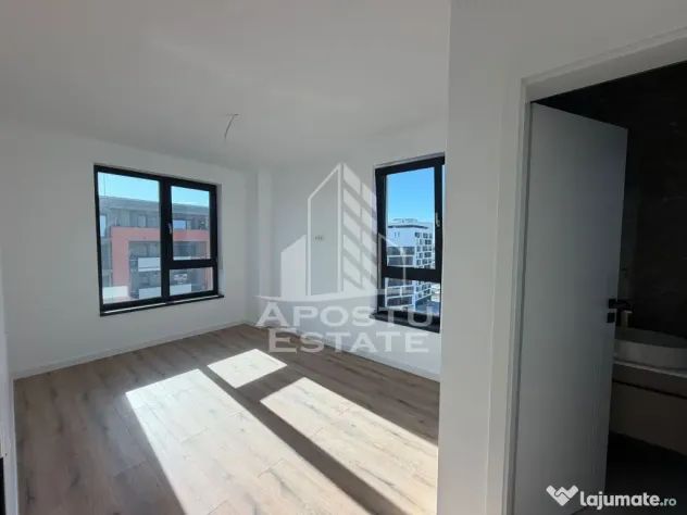 Apartament cu 3 camere de vânzare, Priveliște panoramică,Torontalului - Timisoara (Timis)