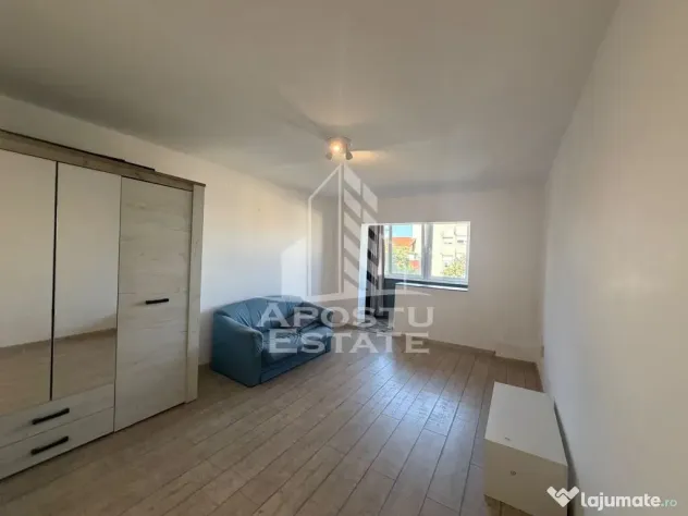 Apartament cu 3 camere de vanzare, renovat , Aradului, Timisoara - Timisoara (Timis)