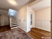 Casa 4 camere de vanzare, 2 bai, teren 535 Mp, Mosnita Noua 