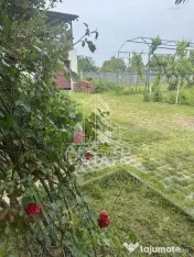 Casă unifamilială în Ghiroda cu teren generos 1752 mp 