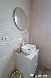 Duplex de vanzare P+M, 3 camere, Sanandrei 