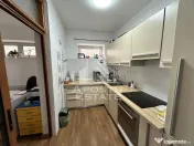Vila P+2E, 6 camere, 3 bai, garaj dublu, zona Lipovei