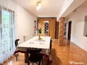 Casa renovata de vanzare pe parter Beregsau Mare 