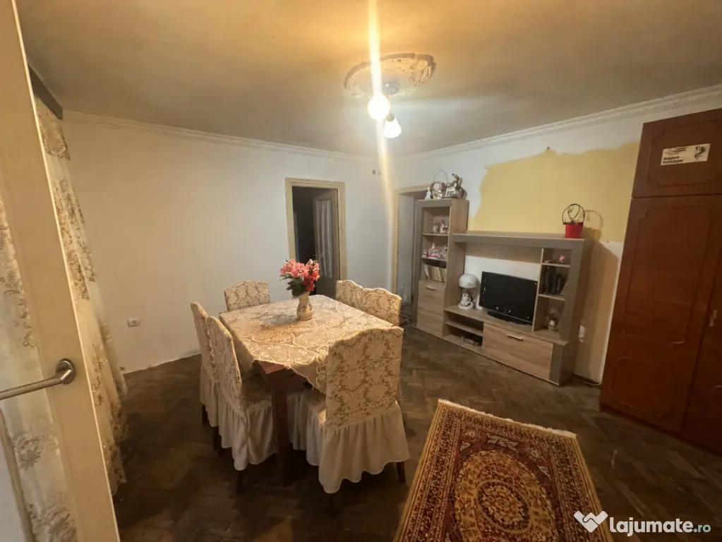 Apartament 3 camere, 54.26 mp, zona Bd. Nicolae Titulescu - Craiova (Dolj)