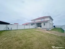 Duplex zona foarte buna- 4 camere si 3 bai - Mosnita Noua