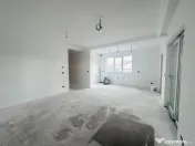 Duplex zona foarte buna- 4 camere si 3 bai - Mosnita Noua