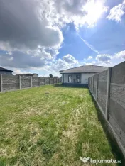 Duplex Mosnita pe parter - Toate utilitatile - zona foarte b