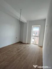 Apartament 2 camere, bloc nou, etaj 4/5 cu lift, loc de parc 