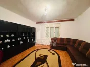 Casa de vanzare in Santana teren generos