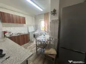 Apartament cu 2 camere de inchiriat, centrala proprie, zona Dambovita