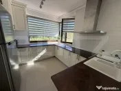Casa de vanzare, constructie noua, cu panouri fotovoltaice. 