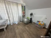Casa de vanzare, constructie noua, cu panouri fotovoltaice. 