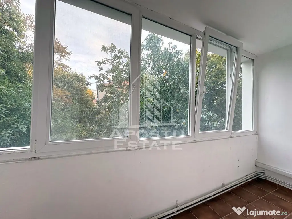 Apartament cu 3 camere de inchiriat in zona Circumvalatiunii Timisoara - Timisoara (Timis)