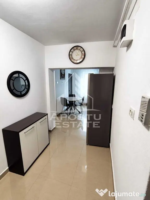 Apartament 2 camere, pod GRADISTE - Arad (Arad)