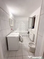 Apartament 3 camere de inchiriat,la casa cu curte,Mehala