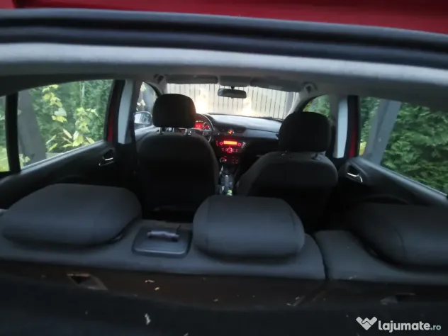 Opel Corsa e, an 2019, motor pe benzină, 1.2, 70 CP doar 39000 km