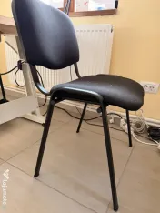 Scaune si Mobilier