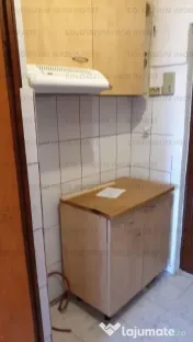 Camera de camin cu baie -zona Piata Astra