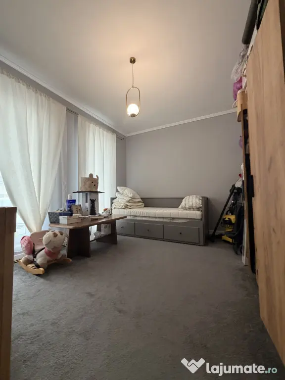 Duplex 3 camere, 73 mp utili, 12 mp terasa, 257 mp teren - S - Sag (Timis)