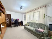 Apartament spatios, 3 camere, 65 mp utili, etaj 4- zona Cir 