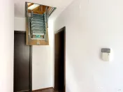 Casa individuala, 3 camere, 250 mp teren - Dumbravita 