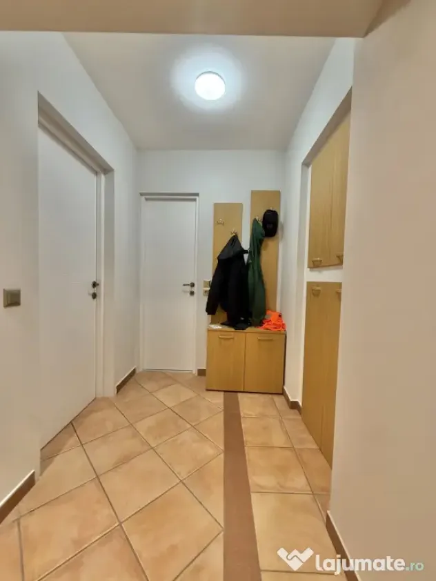 Apartament 3 camere, renovat, lift, 2 bai, zona Tipografilor - Timisoara (Timis)