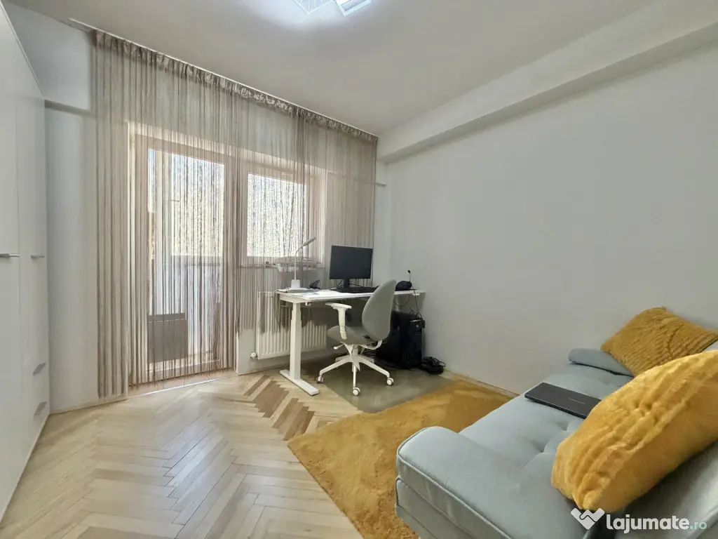 Apartament 3 camere, renovat, lift, 2 bai, zona Tipografilor - Timisoara (Timis)