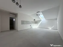 Apartament cu 3 camere, decomandat, 65 mp utili, etaj 3-Sud