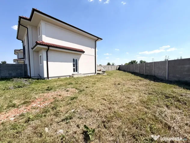 Duplex modern cu 3 camere, 70 mp utili, 350 teren - Sanandre - Sanandrei (Timis)