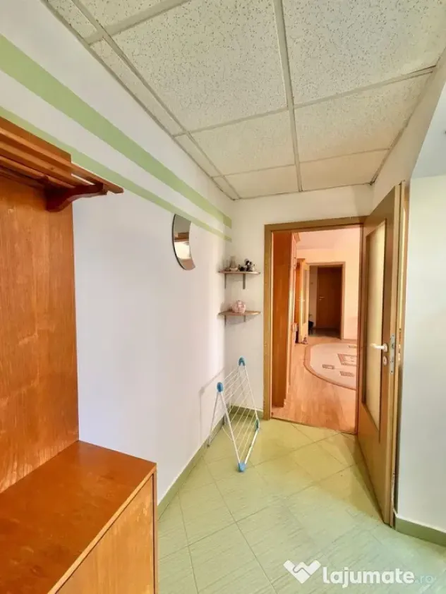 Apartament 2 camere, etaj 3, semidecomandat, zona Dambovita- - Timisoara (Timis)