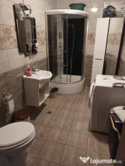 Inchiriere Apartament 3 camere semidecomandat, 60 mp,Eroilor 
