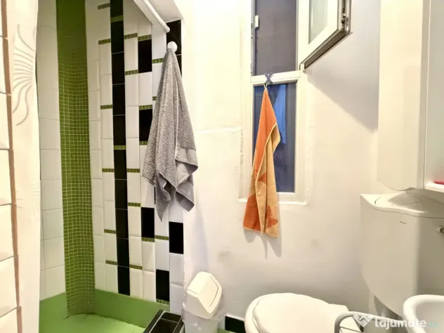 Casa cu 4 camere, 136 mp utili, curte comuna - Zona Centrala - Timisoara (Timis)