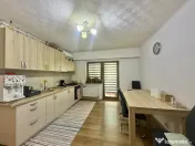 Apartament 2 camere, decomandat, mobilat/utilat, zona Soarel
