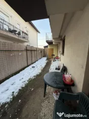 Apartament 2 camere, 52 mp utili + gradina proprie 40 mp - D 