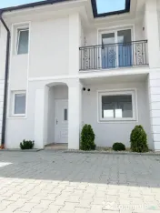 Casa insiruita, 4 camere, 87mp, 24mp terasa, toate utilitati 