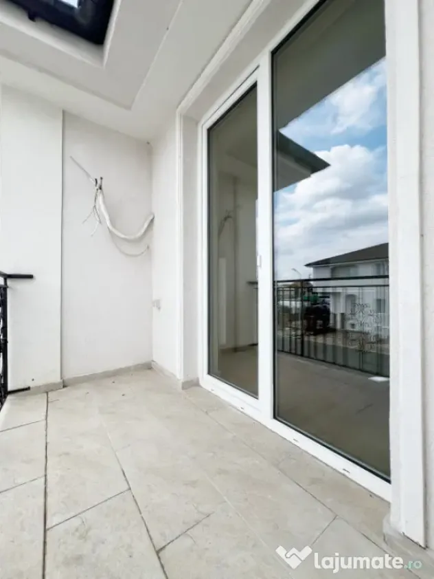 Casa insiruita, 4 camere, 87mp, 24mp terasa, toate utilitati - Giroc (Timis)