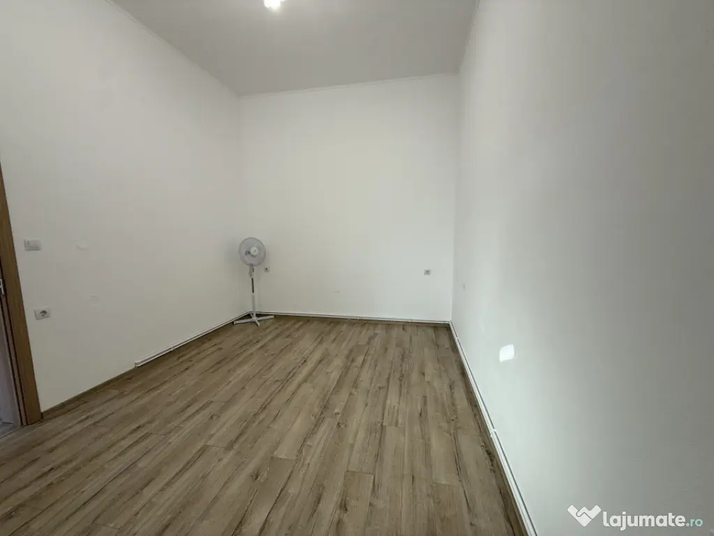 Apartament cu o camera, complet renovat, parter, 38 mp utili - Timisoara (Timis)