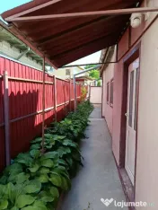 ZONA CENTRALA- CASA 4 CAMERE , SUPRAFATA TOTALA 100 MP , TE 