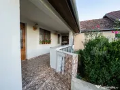 Casă de vânzare în Unirea-teren de 1.358 mp 