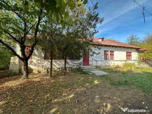 Casa 4 camere de vanzare | 3808 MP teren | Tariceni, PH | Comision 0% - Tariceni (Prahova)