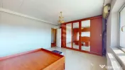 3 CAMERE, 78,4 MP | BLOC DIN 1990, ANVELOPAT | DOAMNA GHICA 