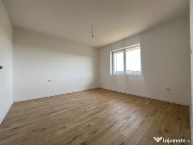 Apartament 3 camere | Curte 103 mp | 2 locuri de parcare | C - Giroc (Timis)