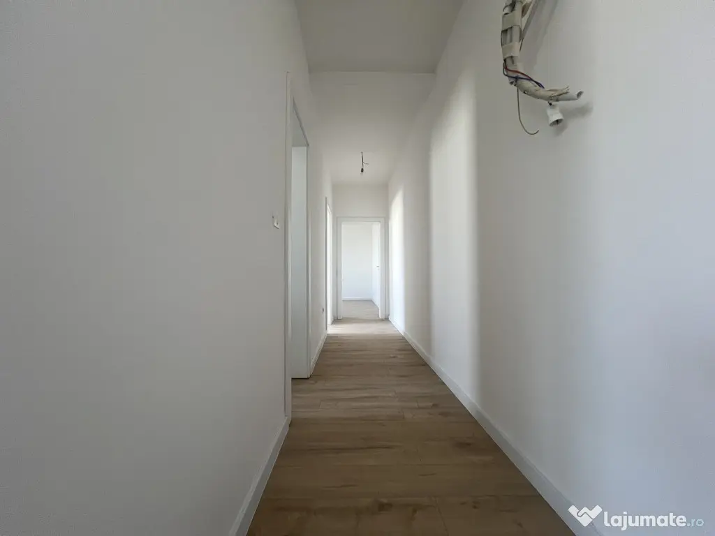 Apartament 3 camere | Curte 103 mp | 2 locuri de parcare | C - Giroc (Timis)
