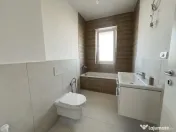 Apartament 3 camere | Curte 103 mp | 2 locuri de parcare | C
