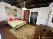 Casă cu istorie din 1914, renovată, curte amenajată deose 