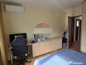 DE VANZARE Casă cu 4 camere în București