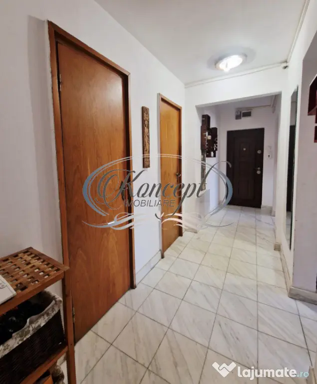 Apartament cu 3 camere pe strada Parang, cartier Manastur - Cluj-Napoca (Cluj)